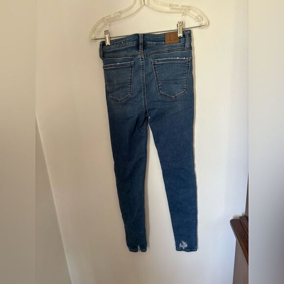 American Eagle distressed hi rise jeggings next level stretch size 2 85% cotton - Picture 9 of 9